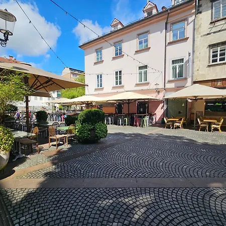 Sviti Touras By Town Hall Apartamento *