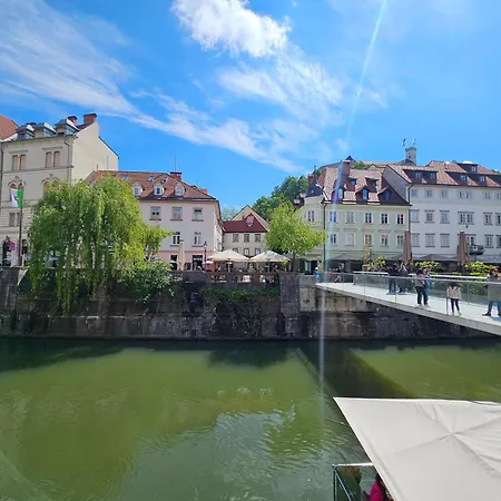 Apartment Sviti Touras By Town Hall Ljubljana